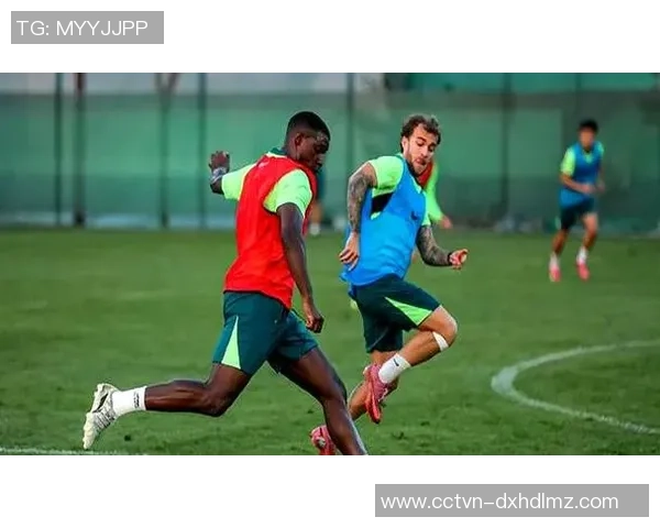 法比奥归化梦碎：年薪百万欧却自动抛弃安家费，只为身披国足战袍